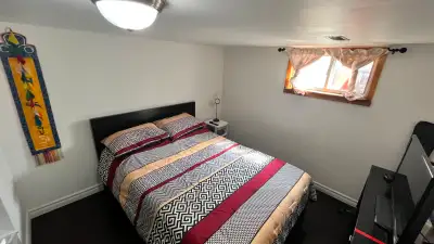 Bsmt Bdrm available near Lansdowne Subway