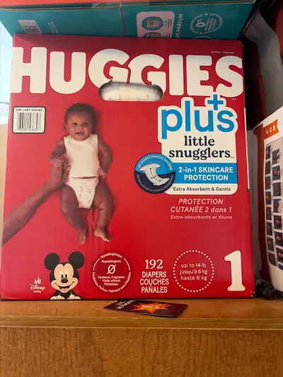 Huggies disposes brand new , huge box , size 1 , View more