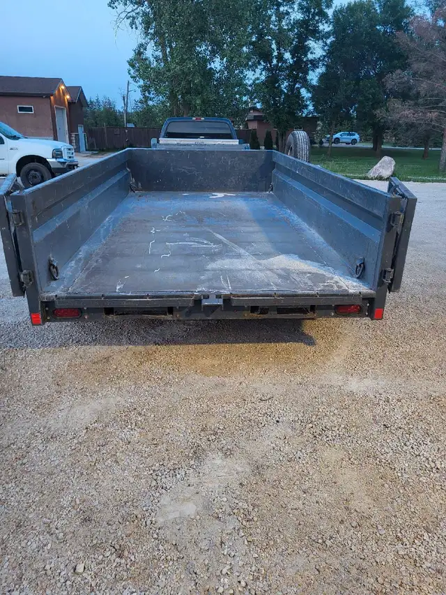 Dump Trailer for rent62863247447555124