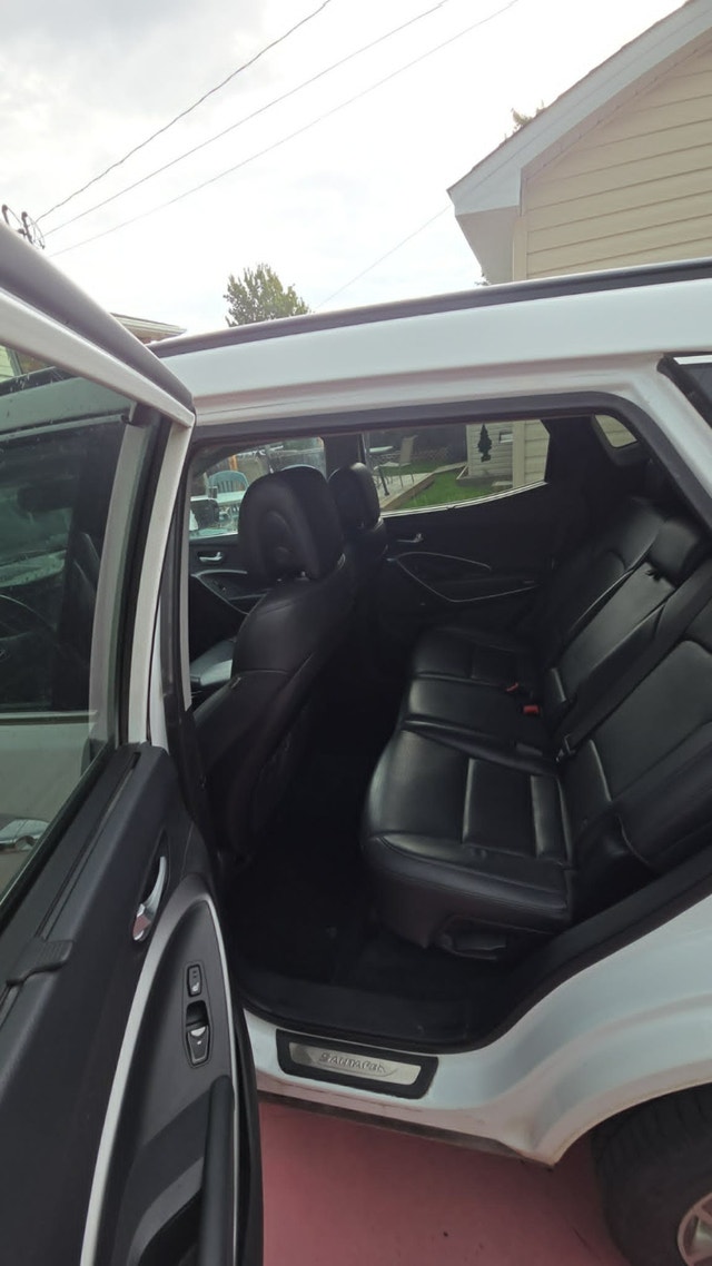 Hyundai Santafe 2014 — photo 2