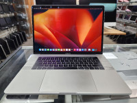 2018 Macbook pro I7 Touchbar Retina 15P