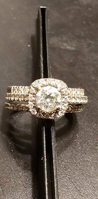 Engagement ring set