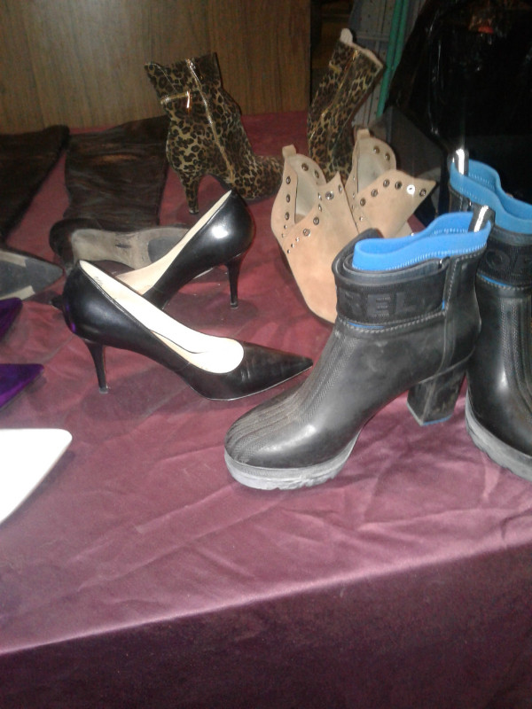 3 WOMANS BOOTS AND 3 SHOES SIZE 12 $25. each in Women's - Shoes in St. Catharines - Image 3