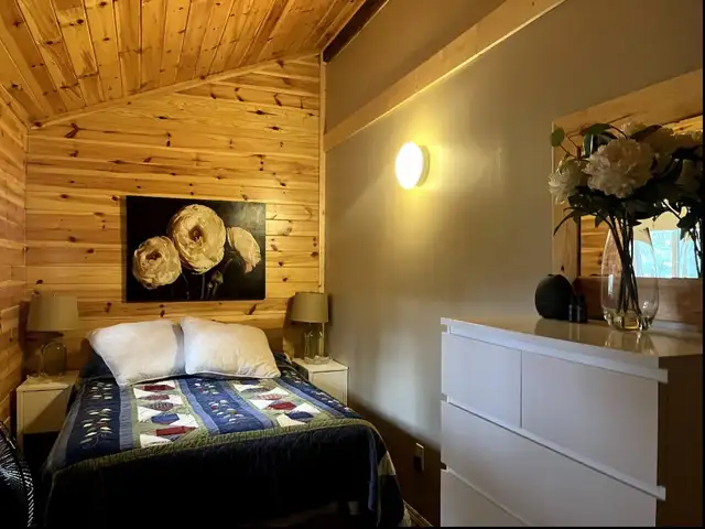 Falcon Lake cabin cottage in Manitoba in Canada - Image 6