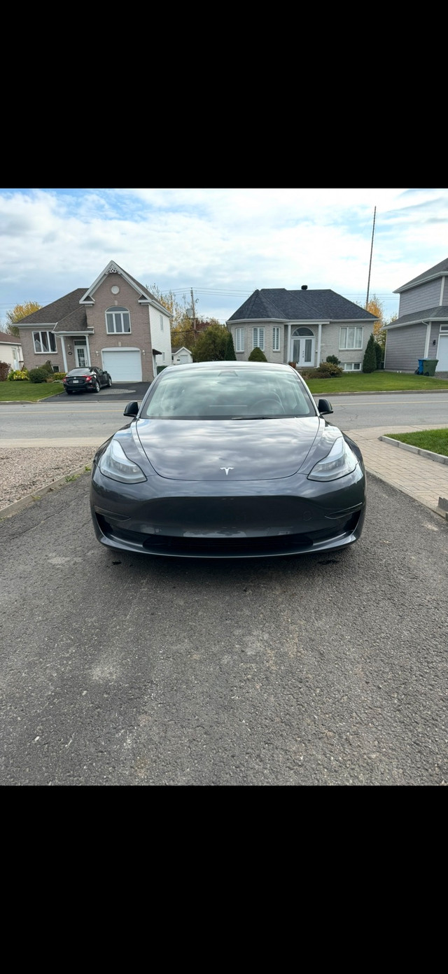 Tesla Model 3 dans Autos et camions  à Ville de Québec - Image 2