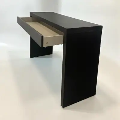 ikea malm desk in Desks in Toronto (GTA) | Kijiji Marketplaces