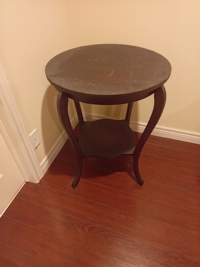 Small antique table in Other in Leamington - Image 2