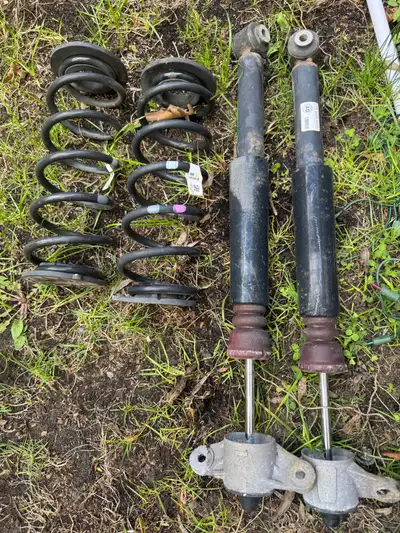 Shocks, spring & door assembly & handles from my Elantra