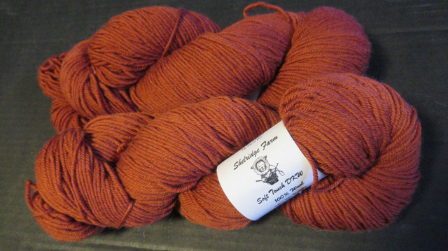 Sheridge Farm DK and Worsted Yarns - Misc Colors in Hobbies & Crafts in Gatineau - Image 2
