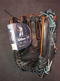 Wilson A2K D33 Glove - Left Hand Throw - New