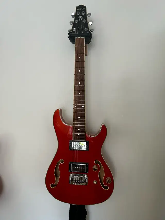 Ibanez Artcore Semi Hollow FWD60 in Guitars in Hamilton - Image 2