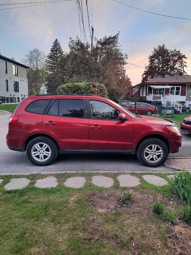Hyundai Santa Fe 2010 — photo 4