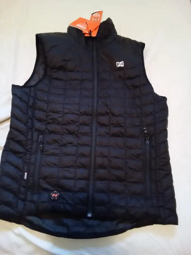 Fieldsheer Mobile Warming Vest BRAND NEW, Still Has Tags!!! in Men's in Kitchener / Waterloo - Image 5