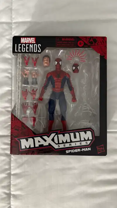 Maximum Spiderman figure - Opened/ taken out once just to check out(Wasn’t displayed) - Complete and...