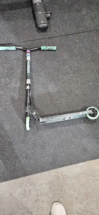 Lucky Pro Scooter, View more