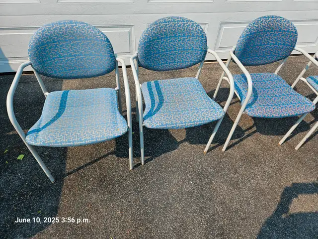 Four  stacking  chairs63234526295041123