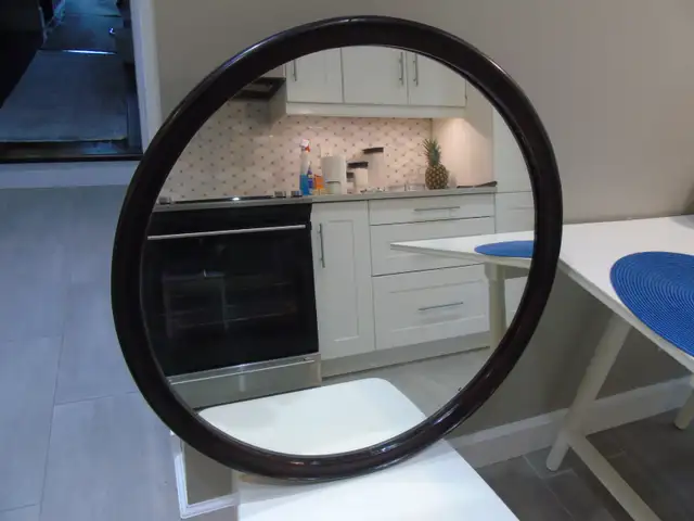 Antique - circa 1900 - Round Wall Mirror with Wood Frame, Brown in Home Décor & Accents in Cambridge - Image 3