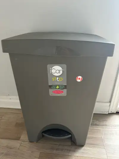 Mistral iCan Step Garbage Can!, View more