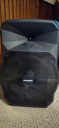 Sylvania bluetooth speaker