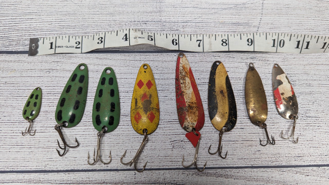 LOT 8 Pcs Vintage Fishing Spoon Lures / 4 x Len Thompson + 4 Unk