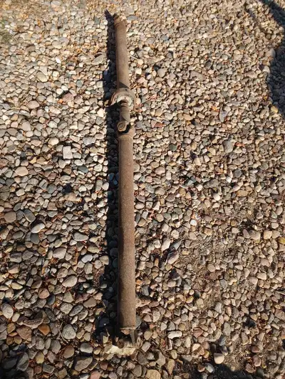 Two piece driveshaft from 1987 GMC 3/4 ton. Truck had a 350 with a TH 400. Approximately 6 feet long...