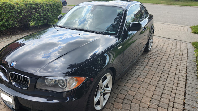 2011 BMW 135i M-Sport package. Black Sapphire in Cars & Trucks in Mississauga / Peel Region - Image 3