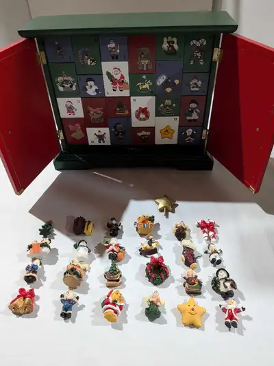 Wooden  Advent calendar and ornaments Thomas Pocanni, View more