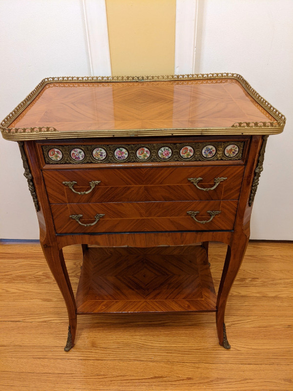 SIDE TABLE - NIGHT STANDS - FRENCH STYLE KING LOUIS XV/XVI in Arts & Collectibles in City of Toronto