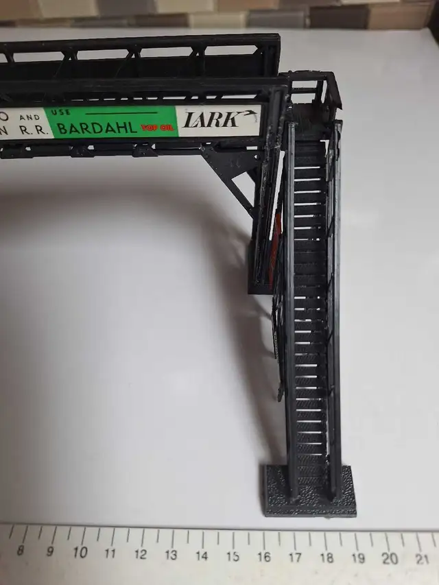 Ho scale model train track overpass walking bridge64840226743809121