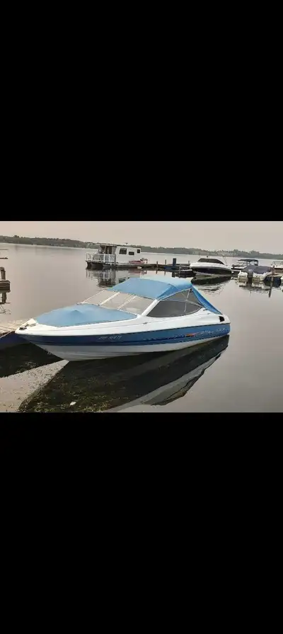 92 Bayliner Bowrider 17 ft 10 in Bought new boat need it gone First the issues Needs new top its fun...