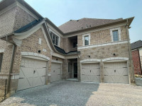 Custom Luxury Estate Homes - Kleinburg (Vaughan)