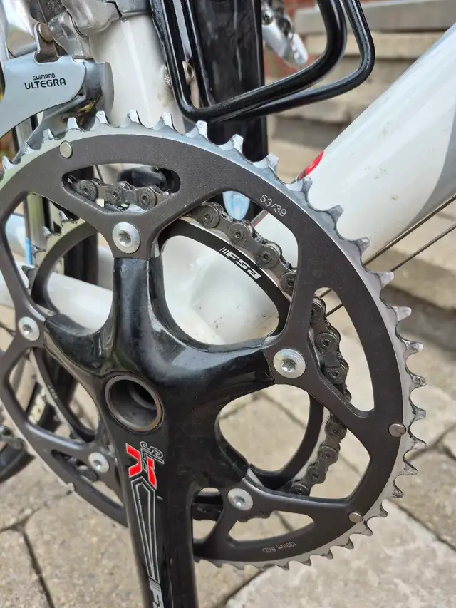 Specialized Allez Comp road bike in Road in Kawartha Lakes - Image 7