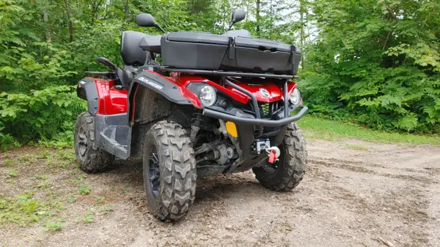 Outlander can am 570 xtmax in ATVs in Saguenay - Image 5