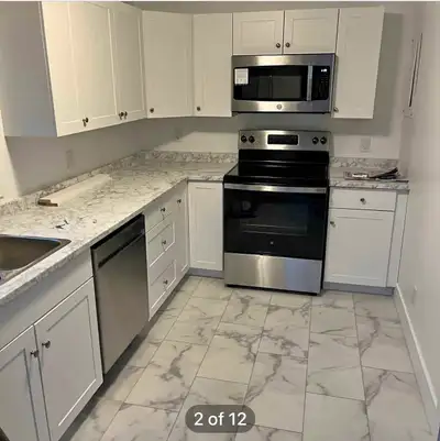 2 bedroom apartment for rent June 1st