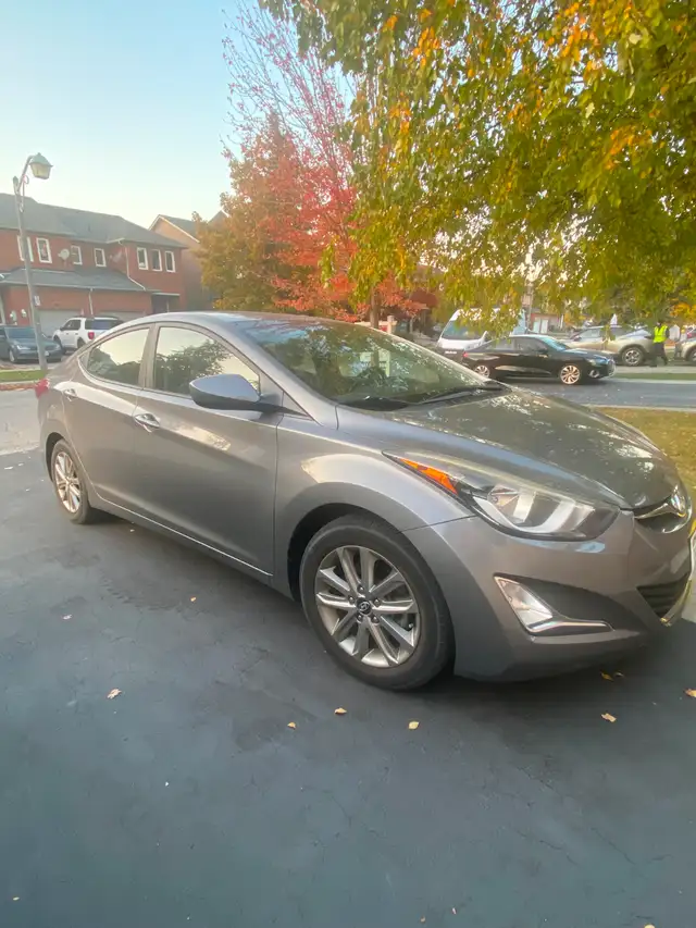 Hyundai Elantra 2014, 95,000km.