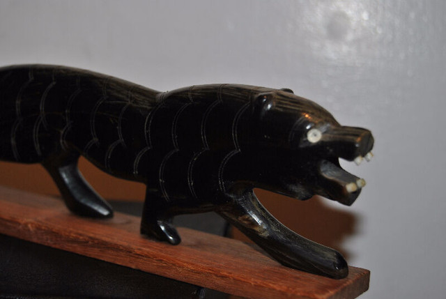 Vintage Carved Horn  Walking Tiger Figure in Arts & Collectibles in Vancouver - Image 4