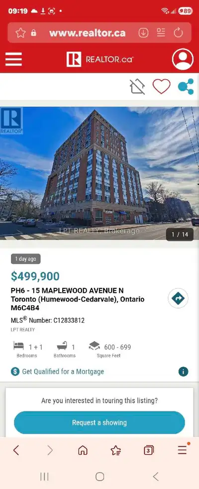 1-bedroom + Den near St. Clair & Bathurst - 15 Maplewood AVE, Toronto PH6 - Washer/Dryer/Fridge/Elec...