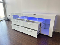 New in box glossy led tv stand