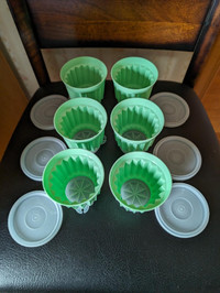 VINTAGE TUPPERWARE 6 JELLO MOLDS WITH LIDS