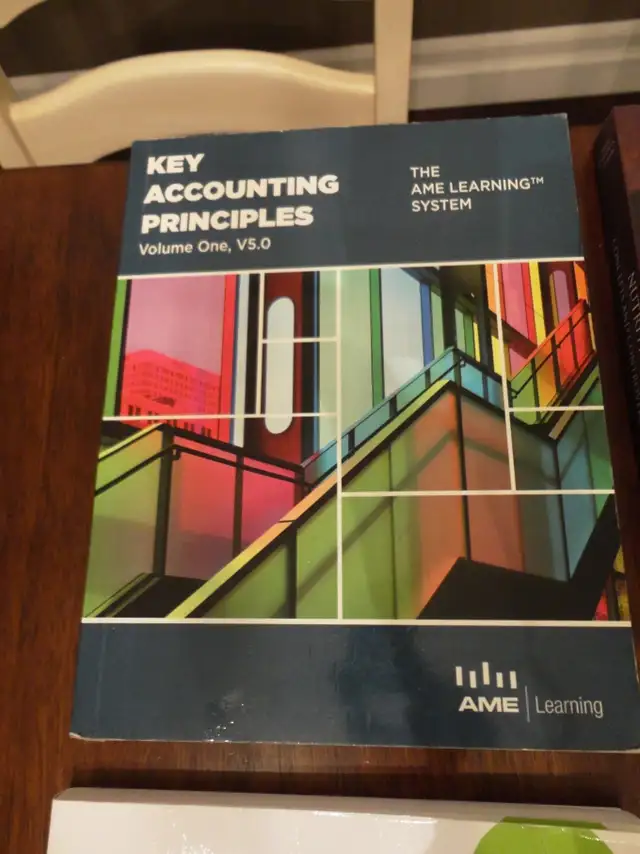 7 Textbooks Key Accounting Principles, Canadian Business Law ++ in Textbooks in Kitchener / Waterloo - Image 3