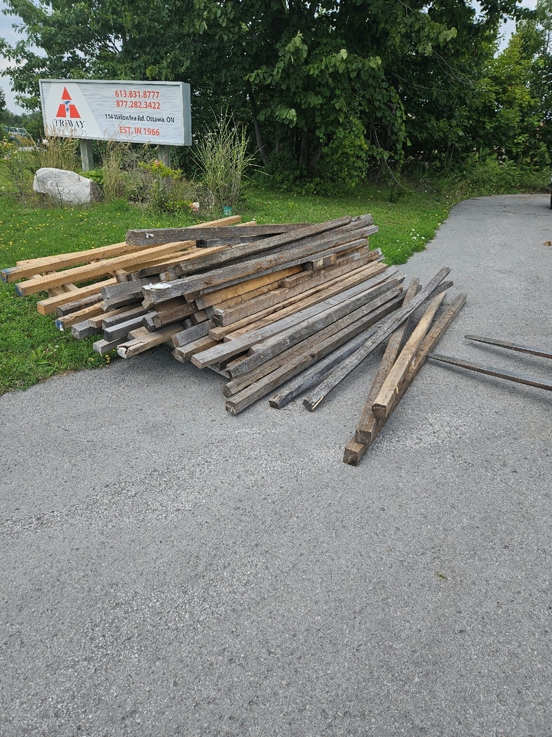 Free wood old/used Free Stuff Ottawa Kijiji