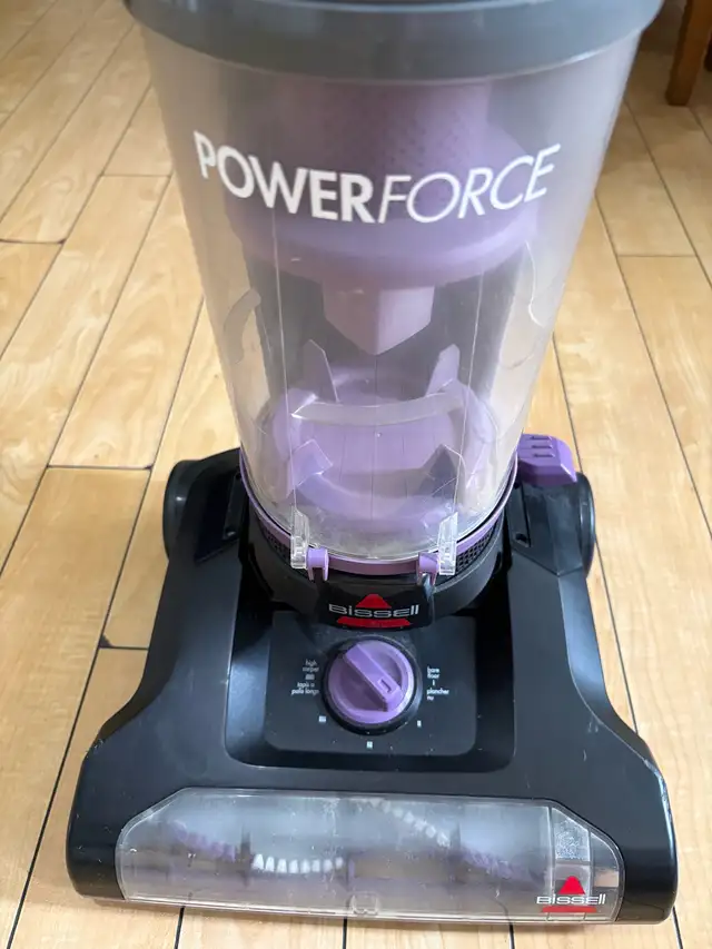 Vacuum cleaner 