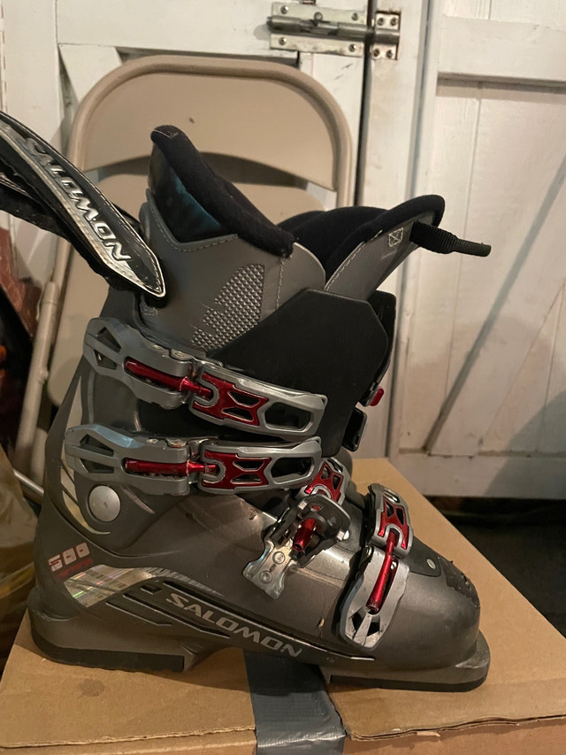 Solomon Ski boots size 7 in Ski in Mississauga / Peel Region - Image 2