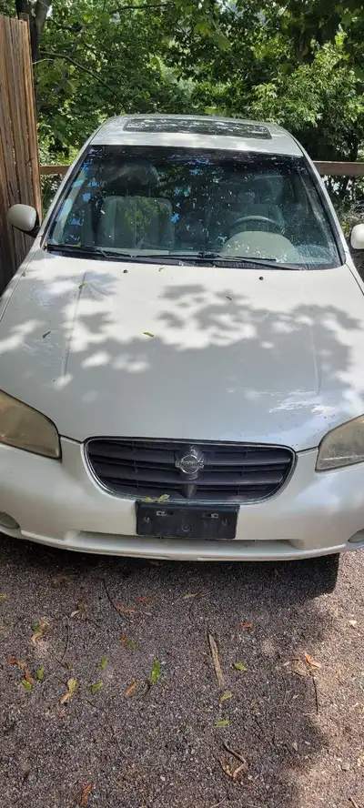 2001 Nissan Maxima, 213000kms, $750. or best offer. AS IS I don't know what it would need for safety...