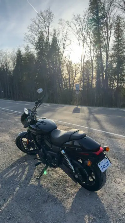 Bike is in perfect condition. Never dropped. Always parked in Garage with cover on it. Only 7000kms.