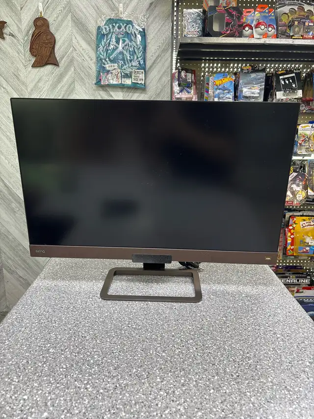 BenQ 27” LCD Gaming Monitor EX2780Q-T in Monitors in Oshawa / Durham Region - Image 2