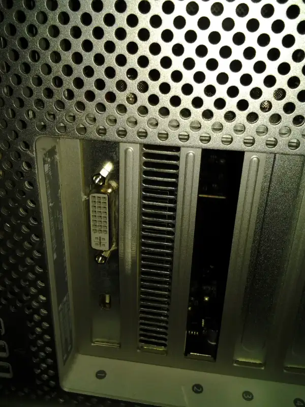 MACPRO 5.1 12 CORE 64G 2TB $550 8CORE $450 MACPRO 32G 8C $150 10 in Desktop Computers in City of Montréal - Image 4