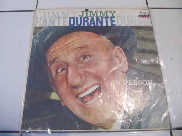 Classic Jimmy Durante In Person Vinyl LP Mint Condition Cir 1956 in Arts & Collectibles in Mississauga / Peel Region - Image 2