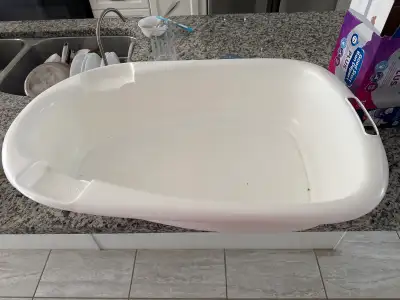 Safety 1st Baby Bath Tub, View more