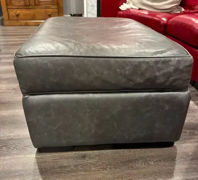 Beautifully Crafted 100% Genuine Leather Ottoman, View more